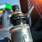 Auto szarpie po tankowaniu – co sprawdzić w paliwie, filtrze i układzie wtryskowym
